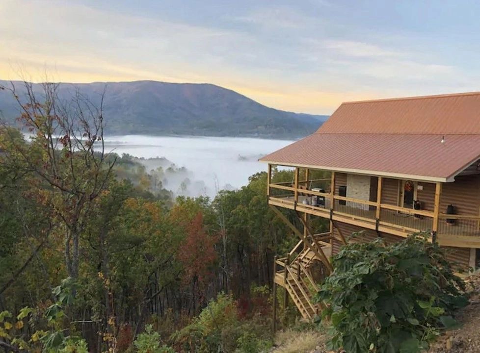 Sugar Bear Hideaway Pigeon Forge overlooking Wears Valley and the Smoky Mountains