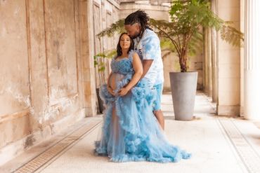 Couple in blue, expecting a baby, in a beautiful park in westchester. Taisha Marie Photos , Bronx, NY, New York City