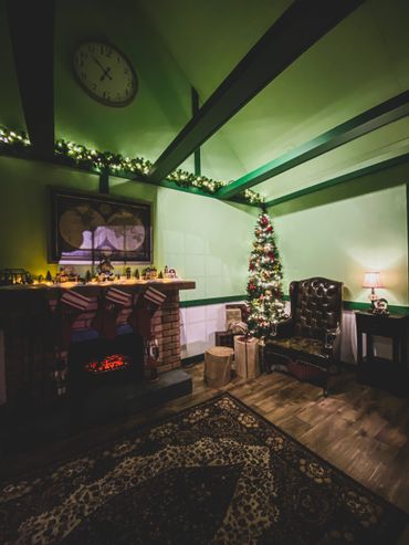 Art Director - Paristown Christmas Event - Santa House