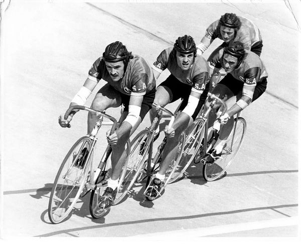 Graeme Zucker, at the rear.
Other riders identified are Gary Fromhold, Mike Turtur & Peter Kesting.