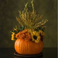Rustic Thanksgiving table setting centerpiece 