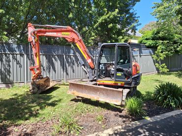 Large excavations & earth moving