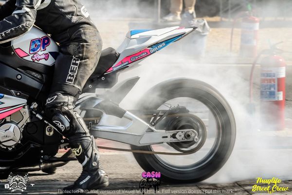 Sally's beautiful BMW 1000RR - Personal best 9.2 sec on the 1/4 mile