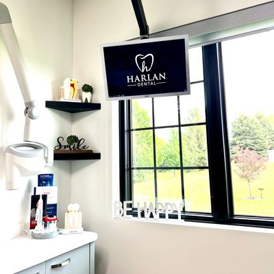 Hygiene Room with Monitor and Decor