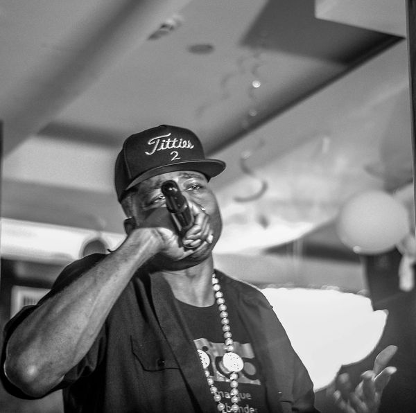 3Fifs performing live his new music in Miami, FL.