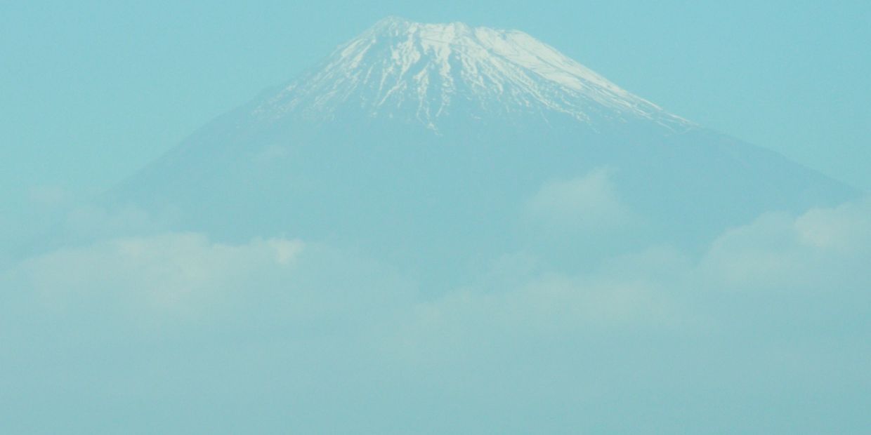 jikidenreikiwa.com. Mt Fuji 0013.Searle's
