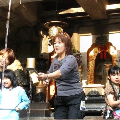 Jikidenreikiwa.com. KIYOMIZU-DERA TEMPLE 0010.jpg
