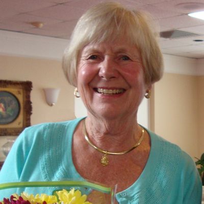 Peggy McNulty, soprano, provides voice lessons for teens and adults in McLean VA