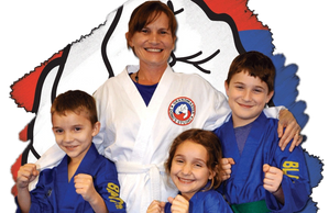 Family takes karate together - Grandmaster Dong's Martial Arts - Morehead City - Cedar Point - taekw