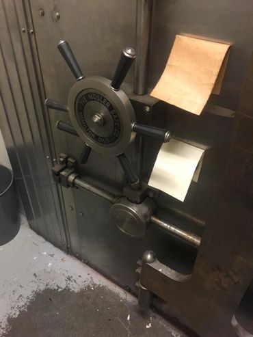 Vault door service, opening, repairs.