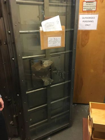 Vault door service, opening, repairs.