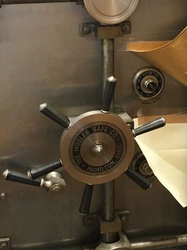 Vault door service, opening, repairs.