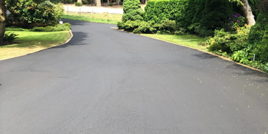 Driveway sealcoat