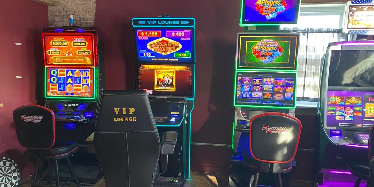 Private gaming room Gilman