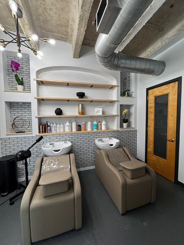 no tools required accent wall