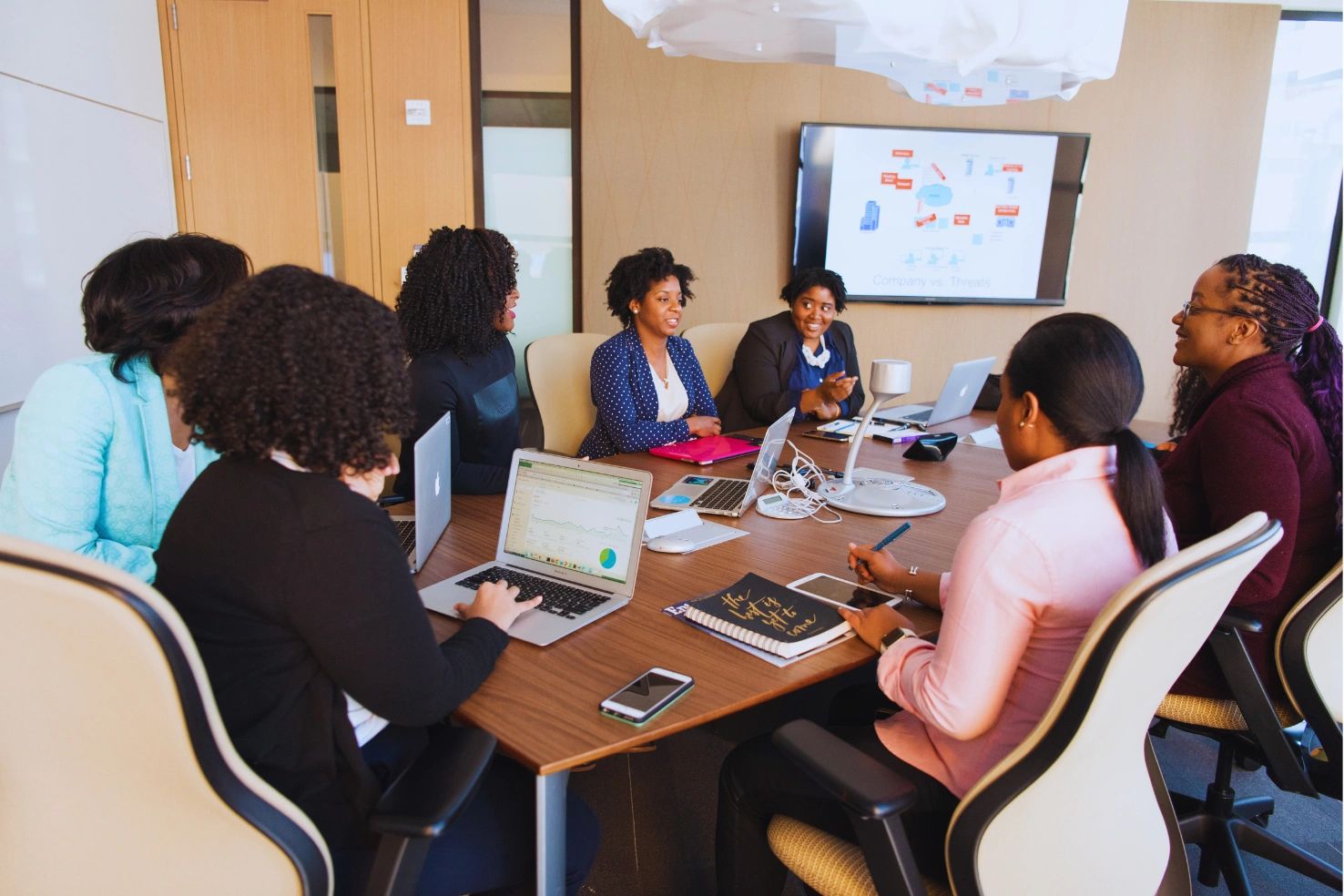 Accelerate your learning with our intensive Spanish training for rapid language proficiency!