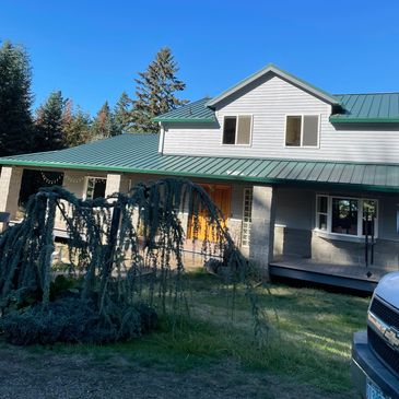 Siding soft washing in Hillsboro Oregon