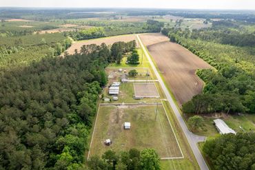 Beautiful farm property in Beulaville North Carolina