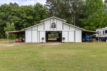 barn in Beulaville North Carolina