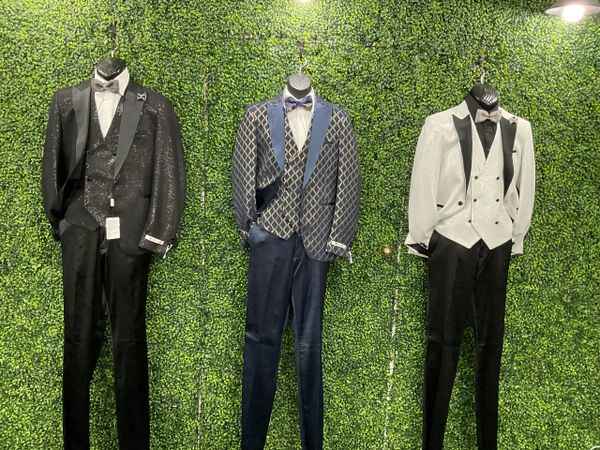 Classic suit , wedding , event menswear, men's fashion