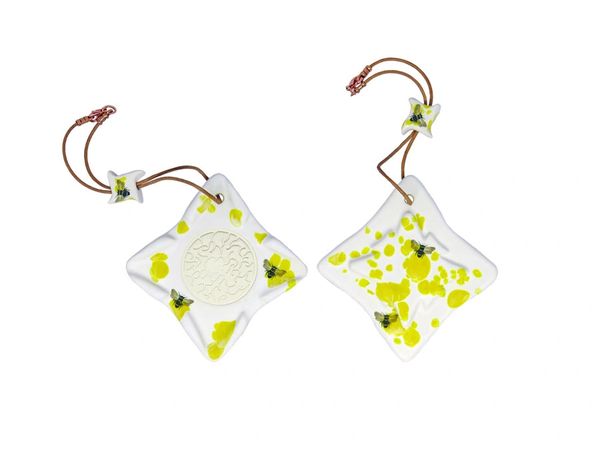 The Oil Stone Labyrinthe Hanging Oil Diffuser in Buzz Worthy