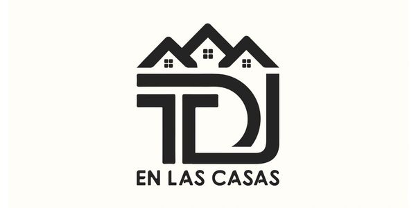 Logo with stylized letters TDJ and three house roofs above, captioned 'EN LAS CASAS'.
