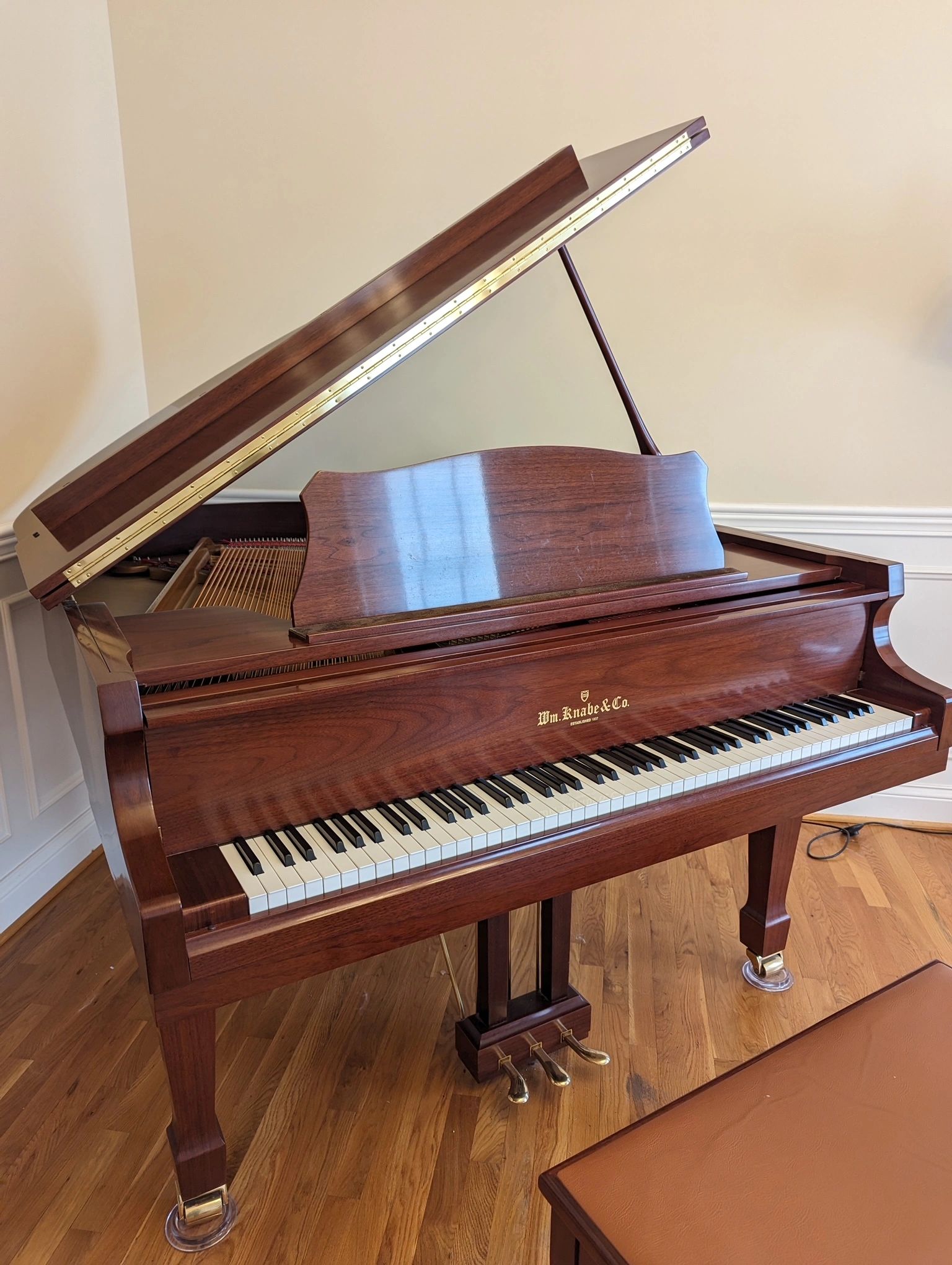 Knabe  
  Asking Price $6,800