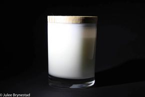 SIDE LIGHTING
10-31-18
Home, Poulsbo, WA
(ISO 200, 55 mm, f/5.6, 1/60 sec)