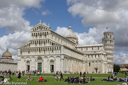 Square of Miracles and Tower of Pisa: Pisa, Italy 5/19/14 (ISO 200, 29 mm, f/14, 1/400 sec)