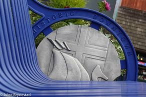 FRAME WITHIN A FRAME
10-23-18
Poulsbo, WA
(ISO 400, 60 mm, f/13, 1/100 sec)