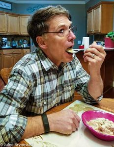 BLUE BELL ICE CREAM
Dale Brynestad
Silverdale, WA
11-25-18
(ISO 200, 21 mm, f/4.5, 1/6 sec)