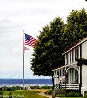 Quarters
Point No Point, WA (ISO 200, 25 mm, f/22, 1/4 sec)