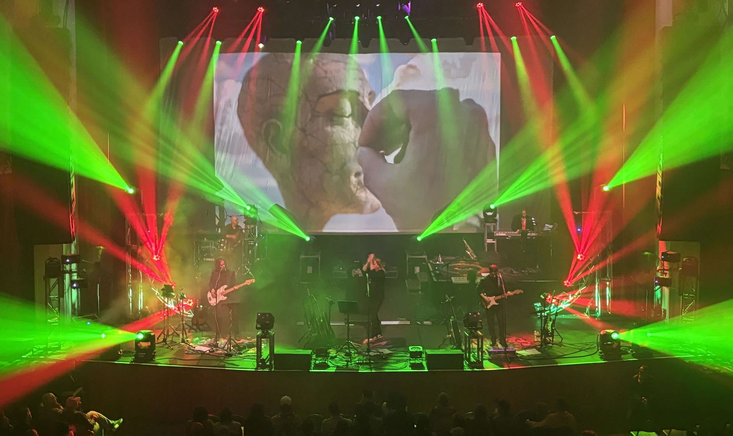 Shine On, featuring the Pink Floyd Laser Spectacular, performs Have a Cigar