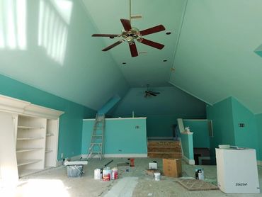 Teal bonus room paint color in Murfreesboro TN. Professional painting in Symrna. Ipaint company