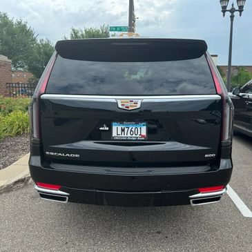 MSP Limo Airport shuttle:2024 Cadillac Escalade.