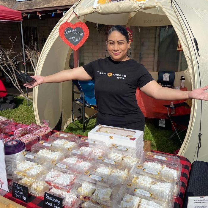 Come see me at many local events! Please check out my Tasty Treats Menu🌻