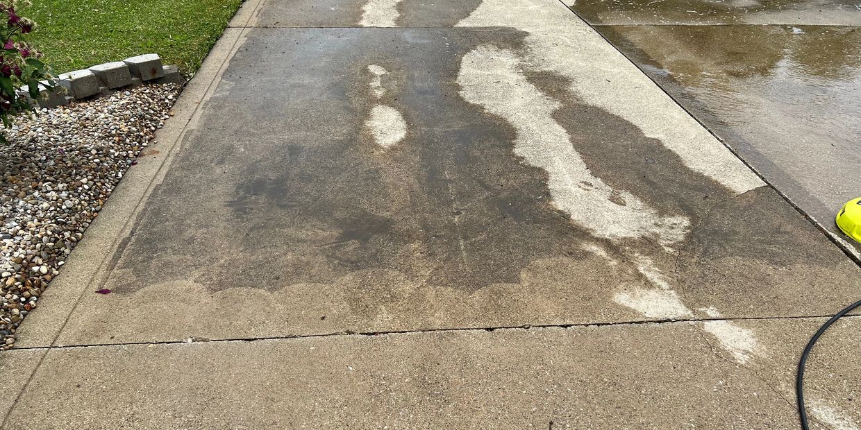 A clean brown ground