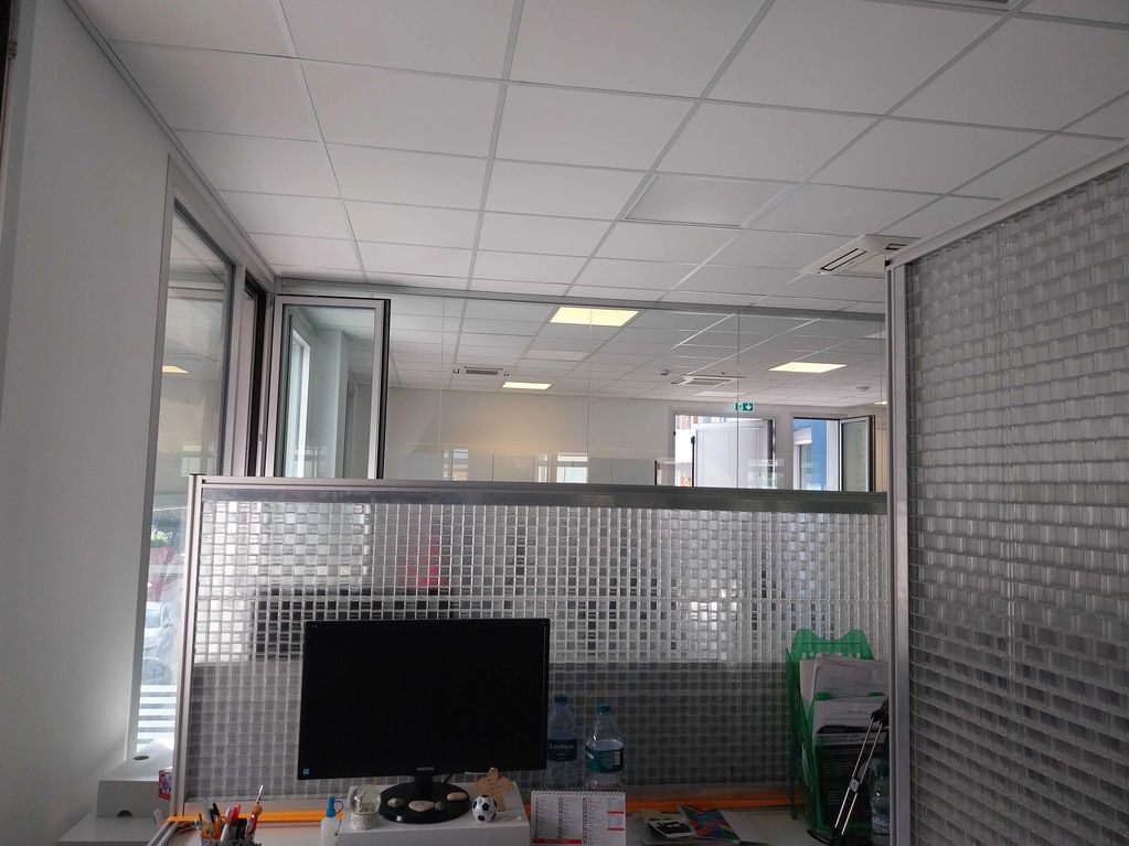 Used as transparent soundproof pod for large desks