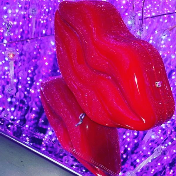 Lips clutch and crossbody