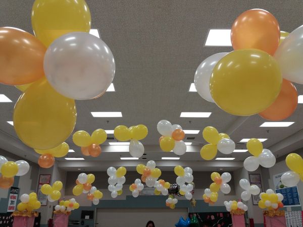 Balloon Arch decorations - balloon delivery Tehachapi Lancaster Palmdale Graduation Balloon Decor