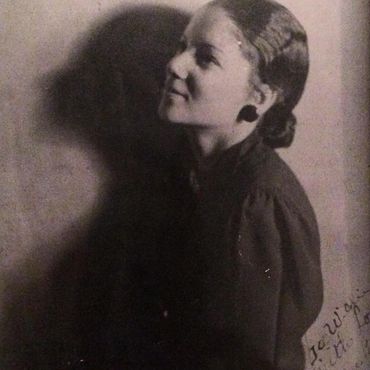 Young Willie Pearl Porter