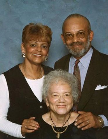 Laurestine Porter (Daughter), Albert Porter (Son), Willie Pearl Porter (Wife)