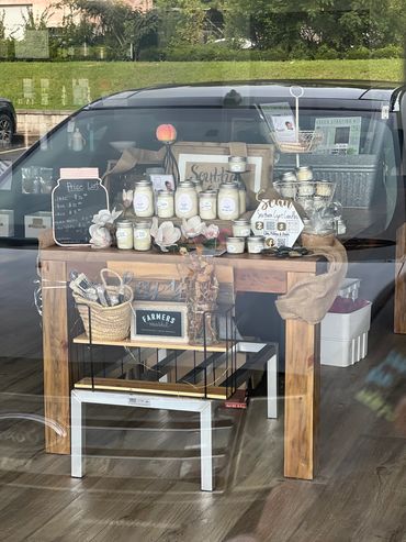 Southern Cynt Candles partnered with Sinewy Organics located in Forest Park, Georgia