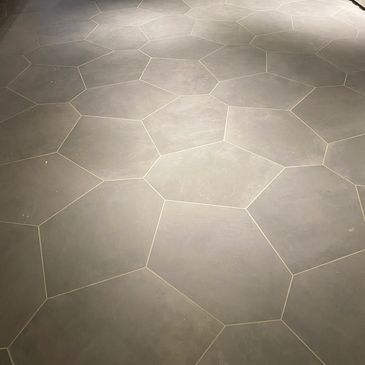 Polygon tile Porcelain Tile on floor at Just Salad in Livine Cancer center.