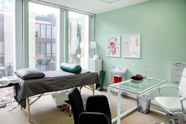 Pivotal_Acupuncture_Mission_Valley_Treatment_Room