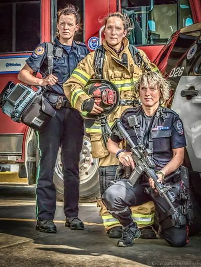 Edmonton EMS, Firefighter, and Police first responders. 