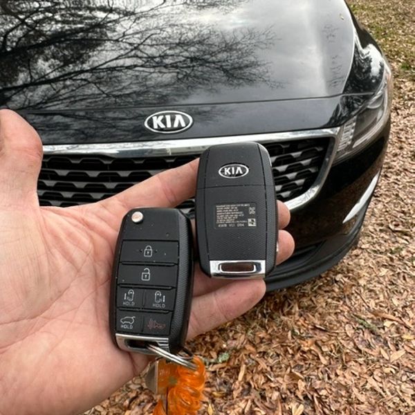 spare car key for a Kia Sedona.