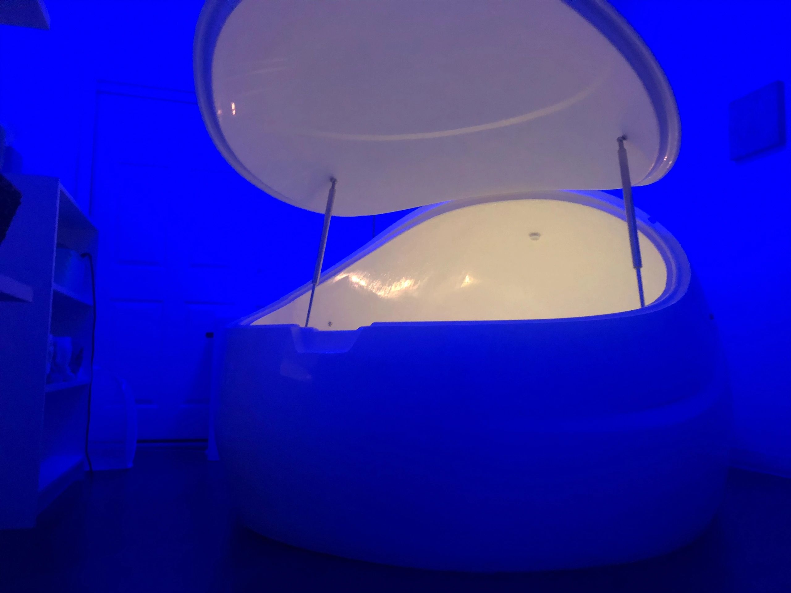 Floating Pod in Sacramento FloatAwaySpas