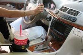 Large Fountain Drink in Cup Holder Insert