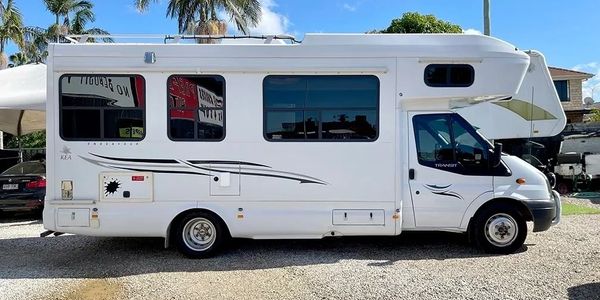 used-rv-sales-ford-motorhome-gold-coast-australia.jpg